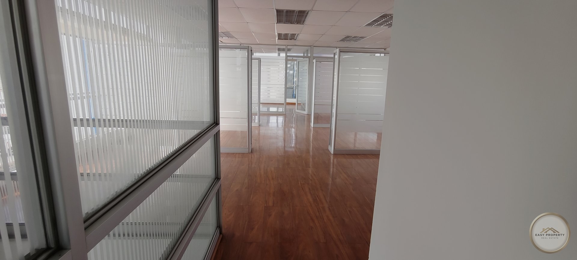 Planta Libre de Oficina / Ideal Empresas con Equipo de Trabajo — foto 3