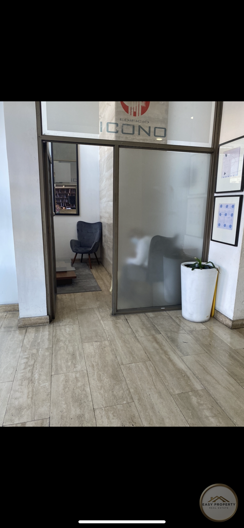 Departamento estilo Mariposa, Edificio Icono, pasos Mall — foto 2