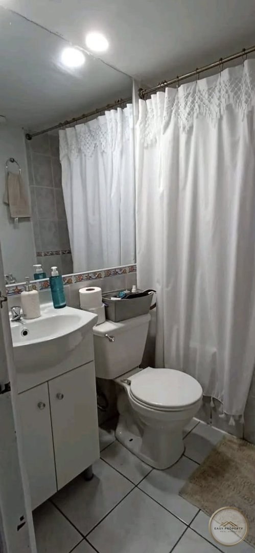 Amplia casa, en Villa Panorama para uso habitacional y espacio comercial — foto 9