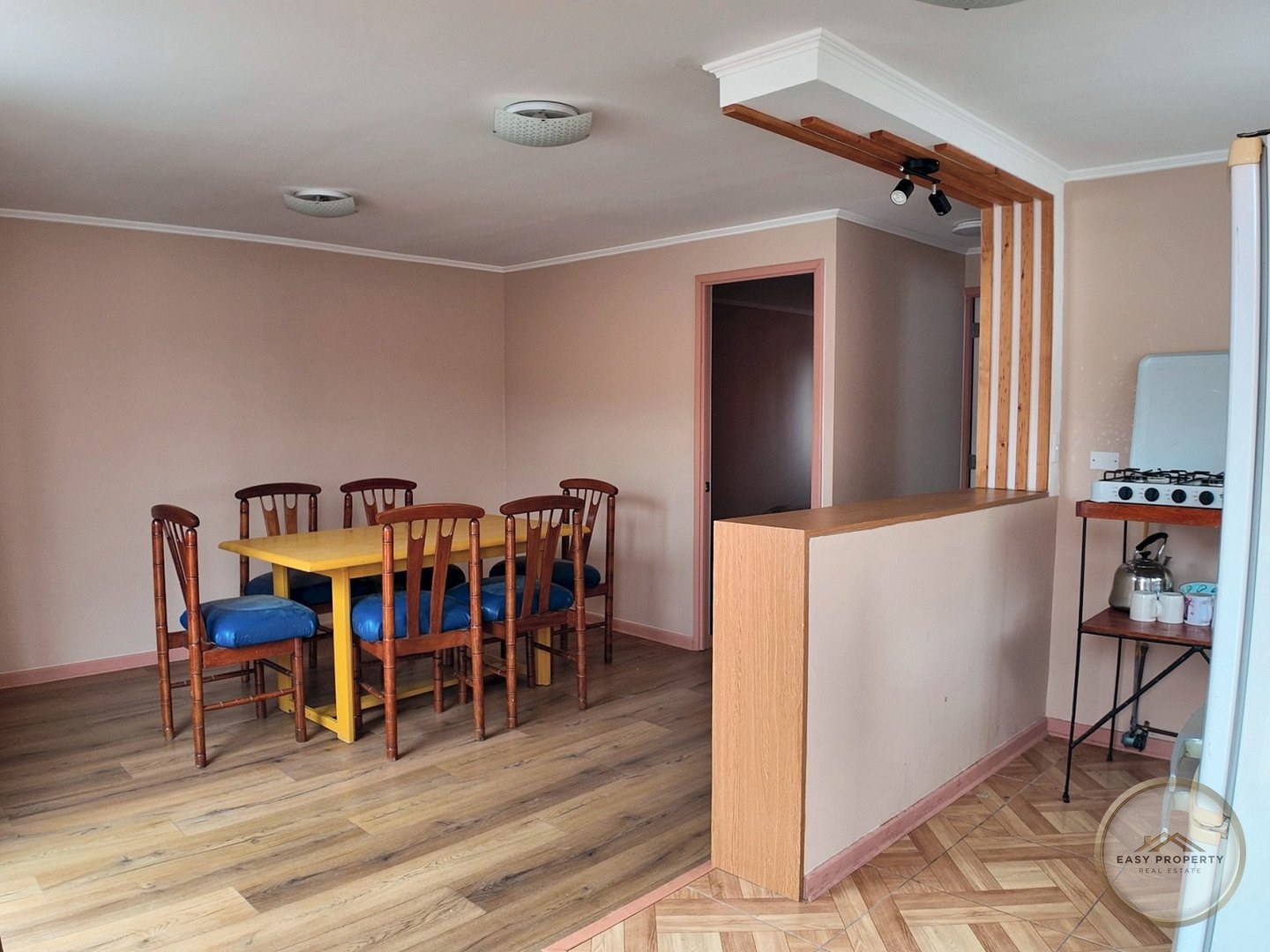CASA 2D 1B CON ESTACIONAMIENTO · DISPONIBLE YA · DESDE $500.000 — foto 4