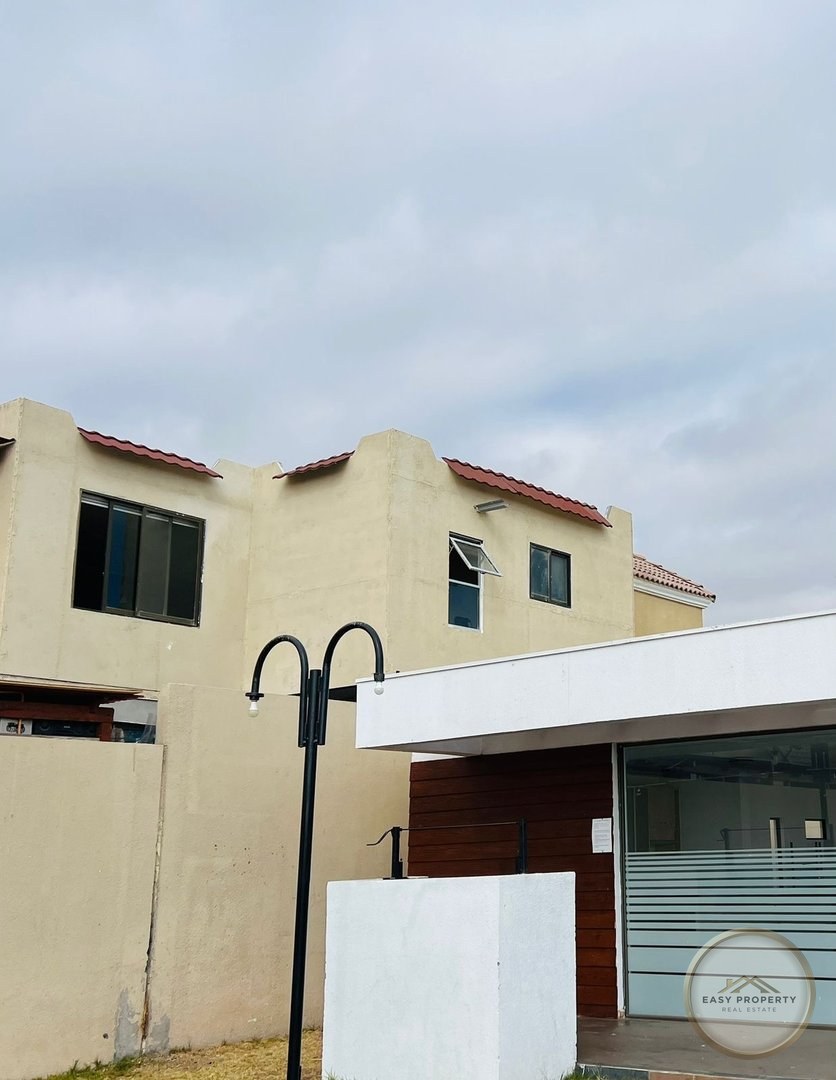 Amplia casa, Condominio sector Costa Laguna — foto 4